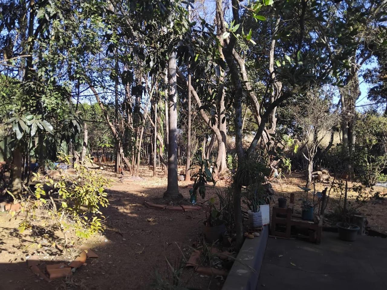 Sitio Bemtevi - Jockey Camping - Uberlandia Villa Kültér fotó