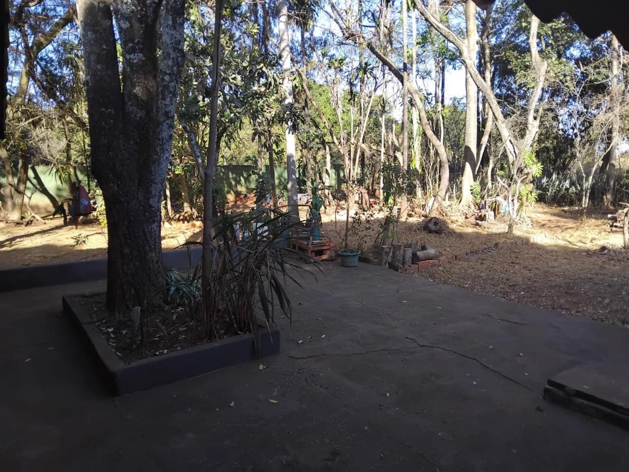 Sitio Bemtevi - Jockey Camping - Uberlandia Villa Kültér fotó
