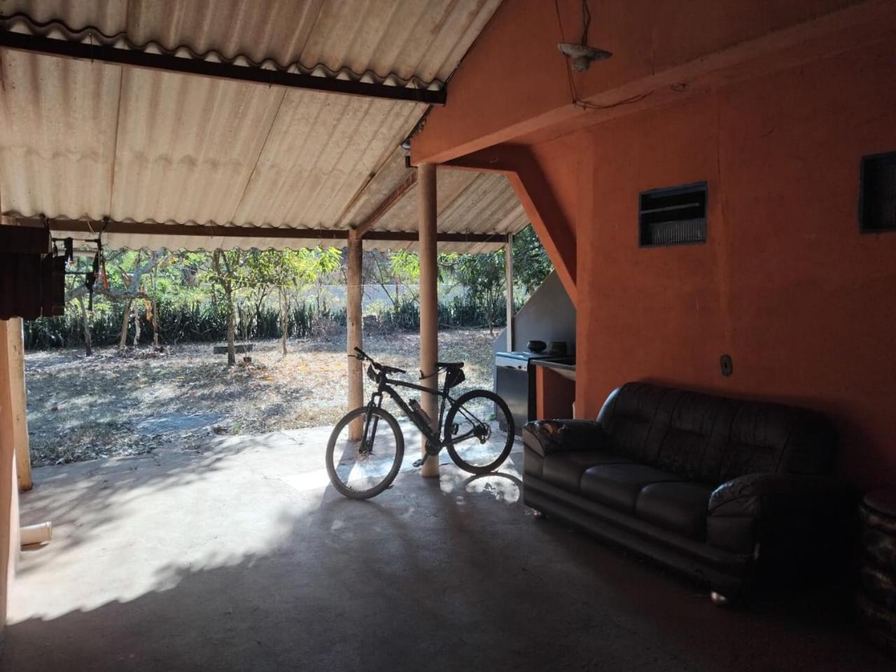 Sitio Bemtevi - Jockey Camping - Uberlandia Villa Kültér fotó